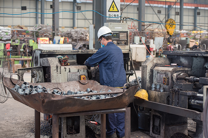 樟树网架锥头车间